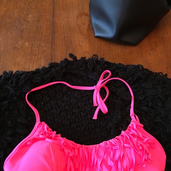 Victoria Secret fringe top bikini in a coral pink - Picture 3 of 8